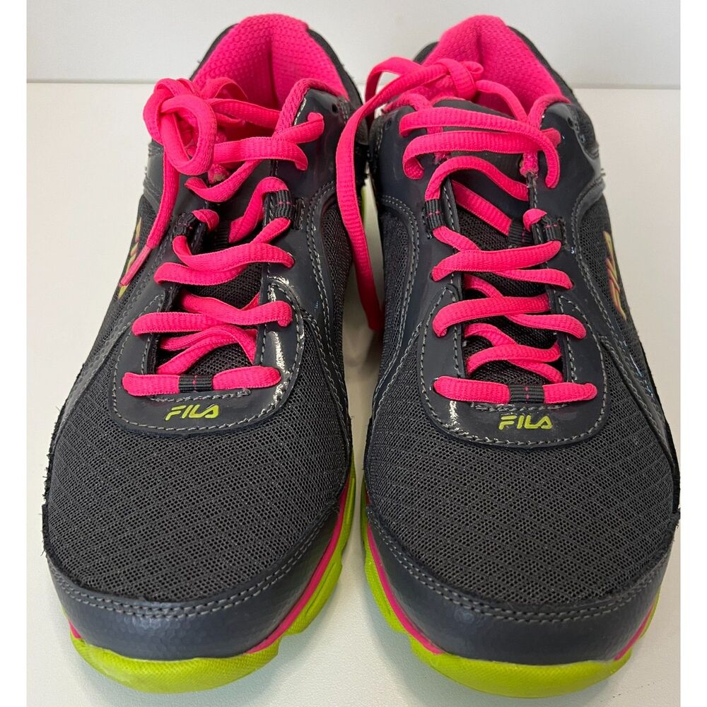 Fila Prompt running trainers in grey/lime green/hot pink. Size 9.5 (W), 8.0 (M).